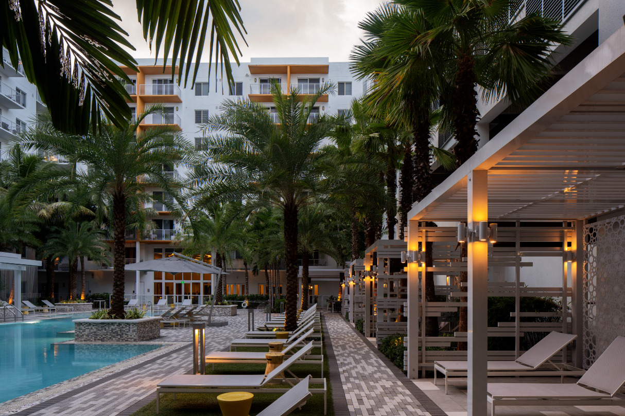 Poolside seating